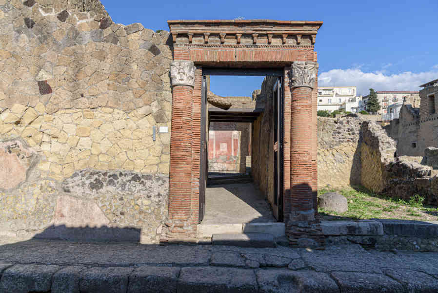 269 - Italia - Herculano - parque arqueológico de Herculano - Gran Portal.jpg